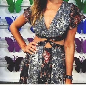Free People Cut-Out Dress! *Size 8* *Excellent Condition*